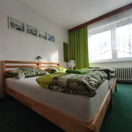 Green Room * Mohelnice